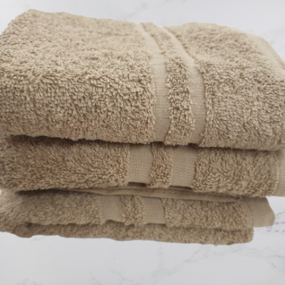 Toalha Rosto Lisa 100% Algodão em Felpo 400g/m2 - cor Bege Escuro - Ref.Felpo1265