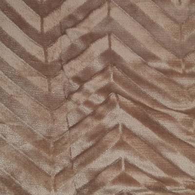 Tecido castanho com padrão chevron felpudo e macio