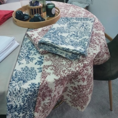 Toalha de Mesa 100% Algodão cor Azul - Ref.Renascimento