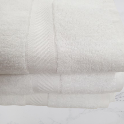 Toalha Banho Lisa 100% Algodão em Felpo 500g/m2 - cor Branco - Ref.Felpo1255