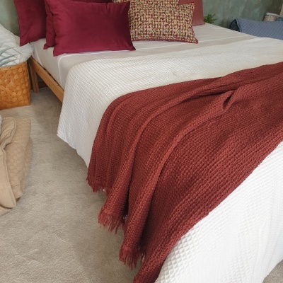 Manta 100% Algodão Favo cor Bordeaux - Ref.856