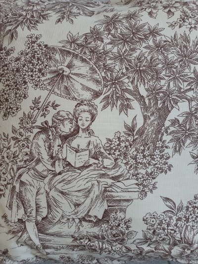 Toalha de Mesa 100% Algodão cor Castanho - Ref.Renascimento