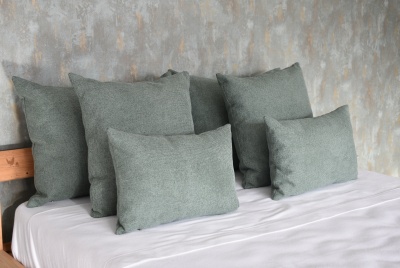 Almofada Brooklin cor Verde Forte 100% Poliester