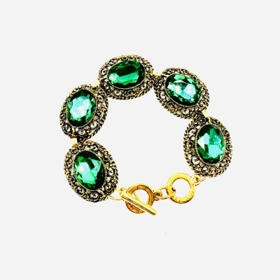 Incrível Pulseira Verde Estilo Antigo: Para Mulheres Incríveis