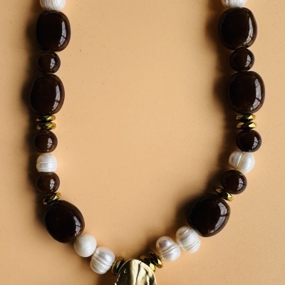 🌸 Colar Majestade Dourada – Sofisticação e Exclusividade 🌸