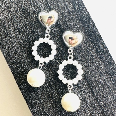 ✨ Brincos Encanto para Mulher – O Toque Romântico da Coleção Amor! ✨