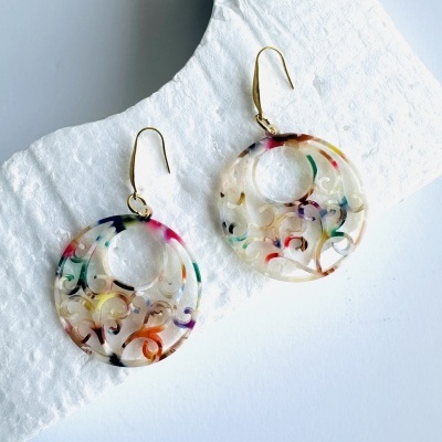 Brincos Redondos Multicoloridos Abstratos | 6cm | Arte e Autenticidade