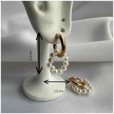 Argolas em Aço com Pérolas Mini: Um Toque Clássico e Sofisticado!