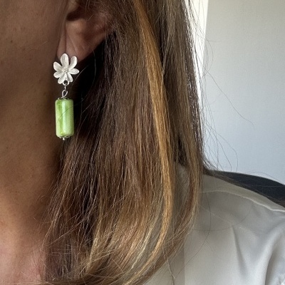 Brincos "Jardim Encantado": O Seu Brilho de Frescura e Renovação (Exclusivo Rafi Store)