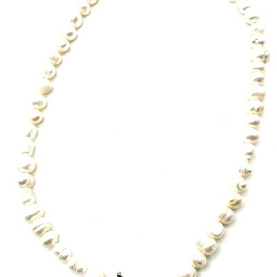 Colar Clássico com Pérolas Naturais.
