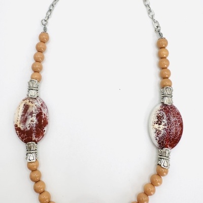 Colar Exclusivo Rafi – A Elegância das Pedras Naturais