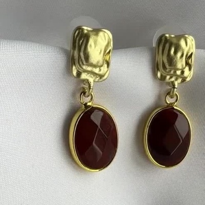 Brincos Pingente de Pedra Natural: Elegância com Energia e Estilo para Mulheres