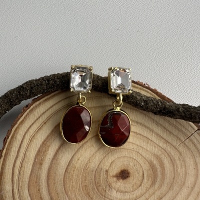 Brincos Luxo Pedra Natural e Cristal – Elegância e Sofisticação em Cada Detalhe!