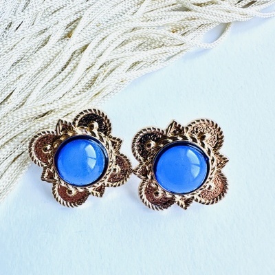 Brincos Flor Azul Celeste - O Seu Toque de Cor e Sofisticação.