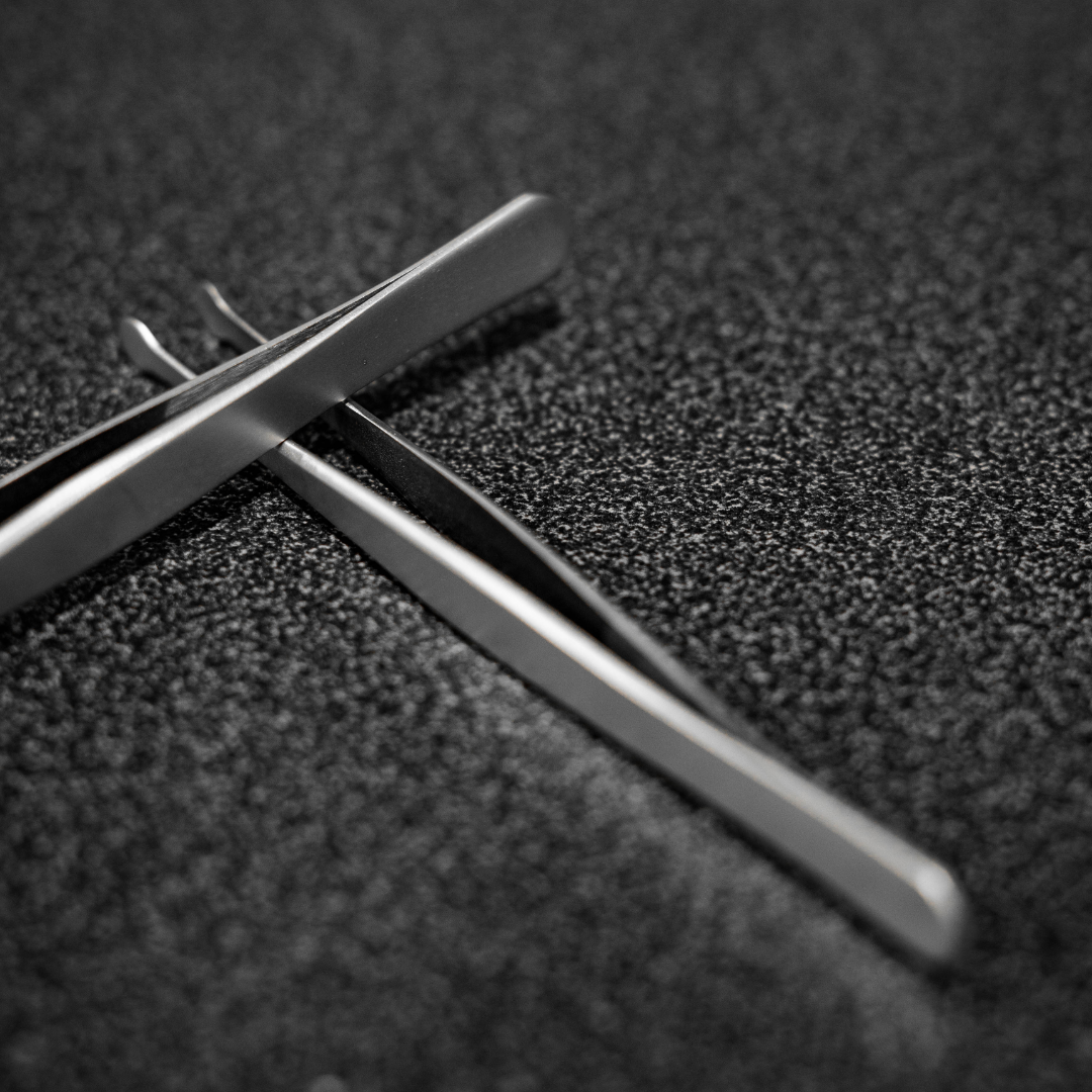 Pinça em Aço Inoxidável – Pontas Redondas Pinça em Aço Inoxidável – Pontas Redondas