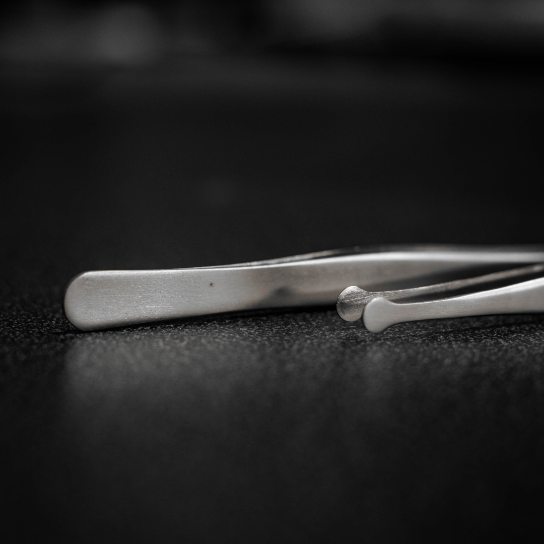 Pinça em Aço Inoxidável – Pontas Redondas Pinça em Aço Inoxidável – Pontas Redondas