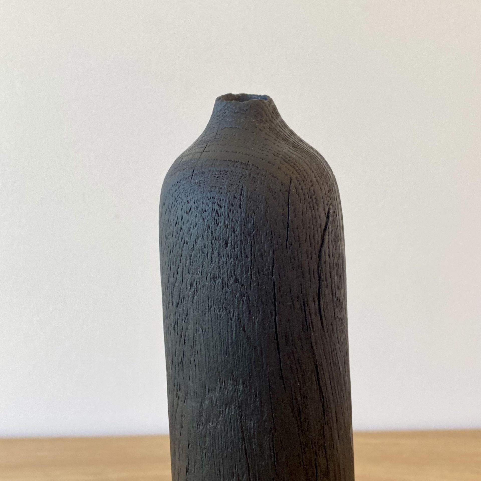 JARRA EM MADEIRA DE CARVALHO QUEIMADO JARRA EM MADEIRA DE CARVALHO QUEIMADO