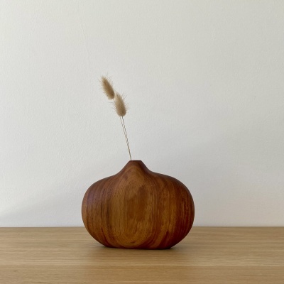 JARRA EM MADEIRA DE ACÁCIA