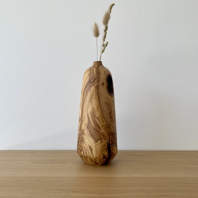 JARRA EM MADEIRA DE OLIVEIRA