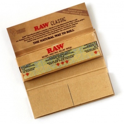 RAW SINGLE WIDE CONNOISSEUR (unidade)