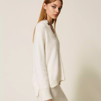 Angora blend jumper with lace