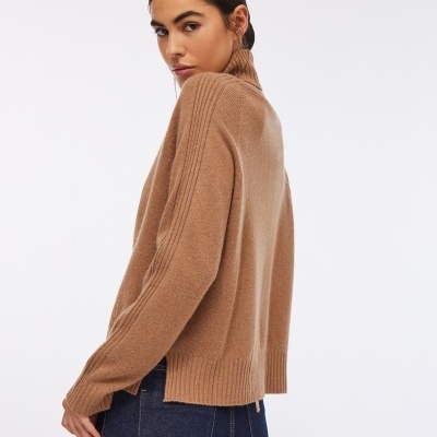 Wool and cashmere turtleneck