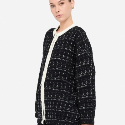 Jacket with jewel buttons