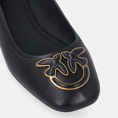 Flat nappa leather ballet flats
