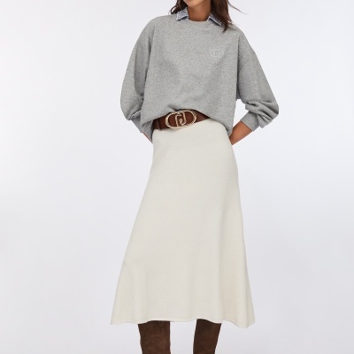 Knit midi skirt with sequins