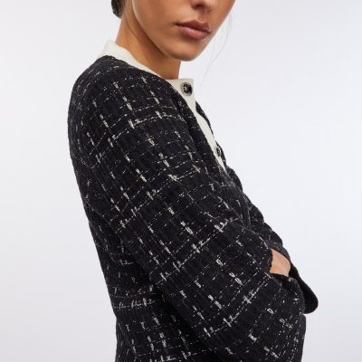 Jacket with jewel buttons