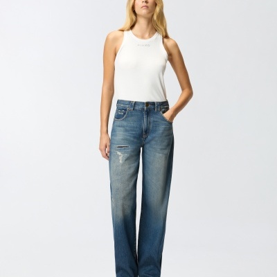 Balloon-fit jeans with extra-curve leg