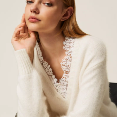 Angora blend jumper with lace