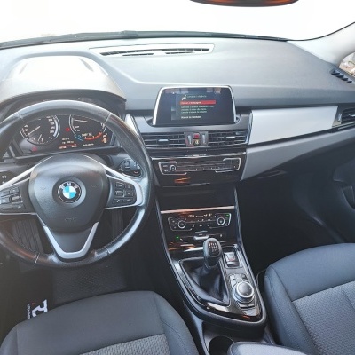 BMW 216i Grand Toure Advantage