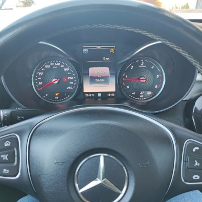 MERCEDES-BENZ C220 Avantgard