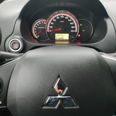 MITSUBISHI SPACE STAR 1.2 Connect