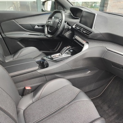 PEUGEOT 3008 GT Line 1.6 BlueHDi