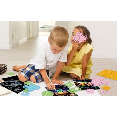 Scratch With Stencil: Dinos | AVENIR