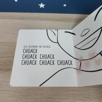 Mil Beijinhos [Azul] | The Poets and Dragons Society