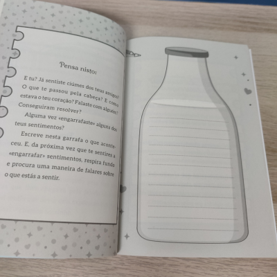 Há Tanto Amor à Tua Volta | Booksmile