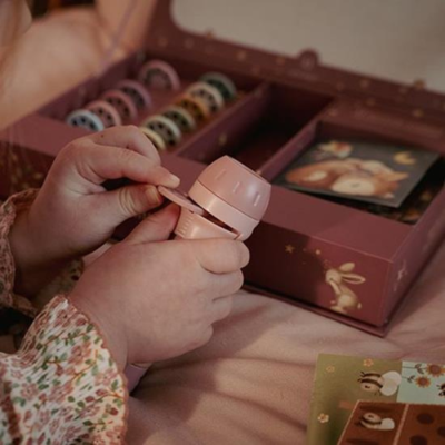 Lanterna Projetor de Histórias: Rosa | Little Dutch