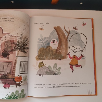 Gustavo: O Fantasma Tímido | Fábula