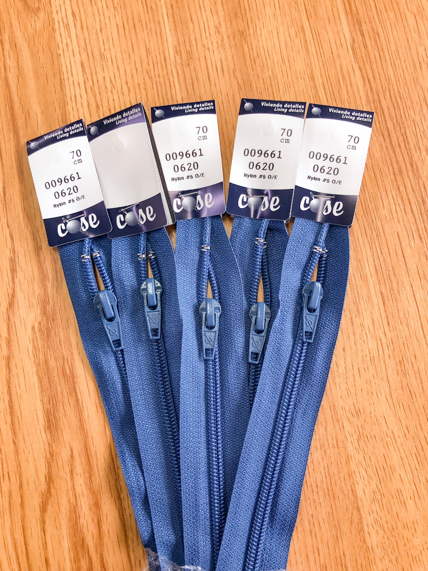 Fecho Nylon Divisível | 70 cm | Malha  5 | Cose