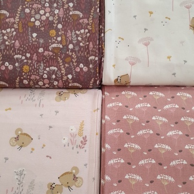 Baby Mouse fundo branco