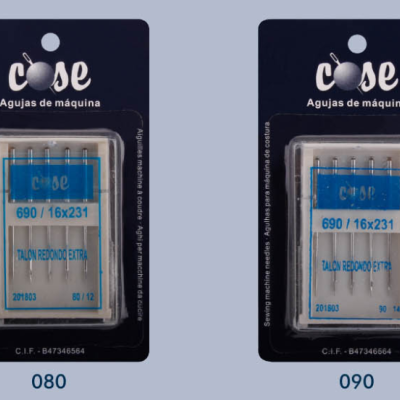 Dois pacotes de agulhas de máquina Cose com fundo preto e texto azul e branco.