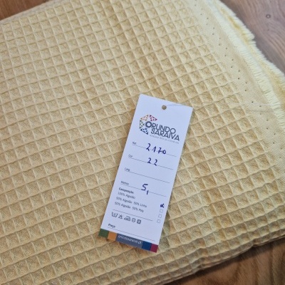 Tecido Waffle Amarelo Pastel