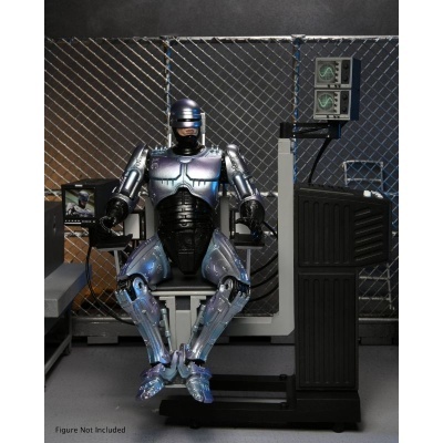 RoboCop Action Figure Ultimate Battle Damaged RoboCop with Chair RoboCop Action Figure Ultimate Battle Damaged RoboCop with Chair