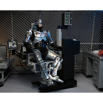 RoboCop Action Figure Ultimate Battle Damaged RoboCop with Chair RoboCop Action Figure Ultimate Battle Damaged RoboCop with Chair
