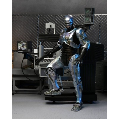 RoboCop Action Figure Ultimate Battle Damaged RoboCop with Chair RoboCop Action Figure Ultimate Battle Damaged RoboCop with Chair