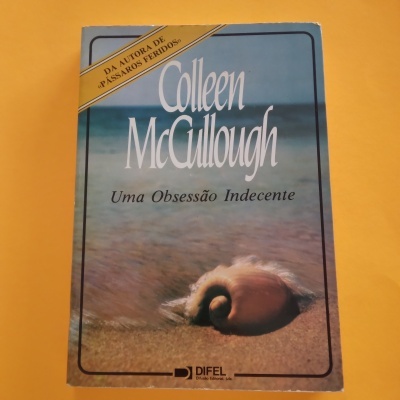 Uma Obsessão Indecente, Colleen McCullough