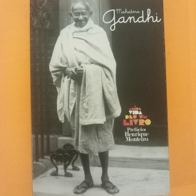 Mahatma Gandhi, Susmita Arp